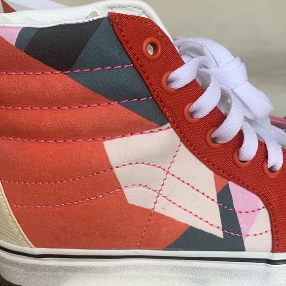 VANS SK8-Hi MOMA LYUBOV POPOVA WMNS - Picture 13 of 16